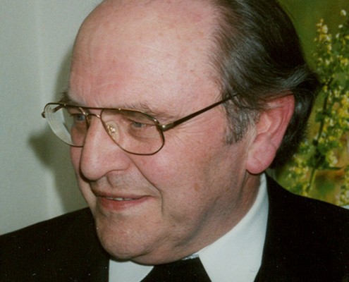 P. Reinhold Schmitt