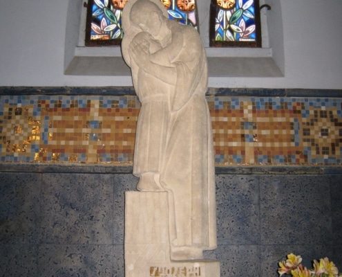 hl-josef_eglise-notre-dame-du-leman_vongy_frankreich_foto-Beata-Maria-Beck-OVM