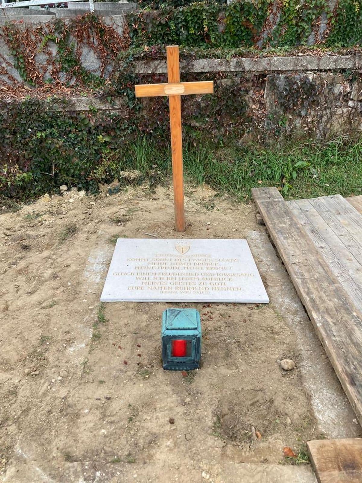 umbettung_gruftkaasgraben_friedhofsievering_2022-10-12_42