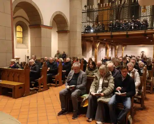 2025-12-06-Messe-Leo_90_Fotos-Frank_Langer (39)